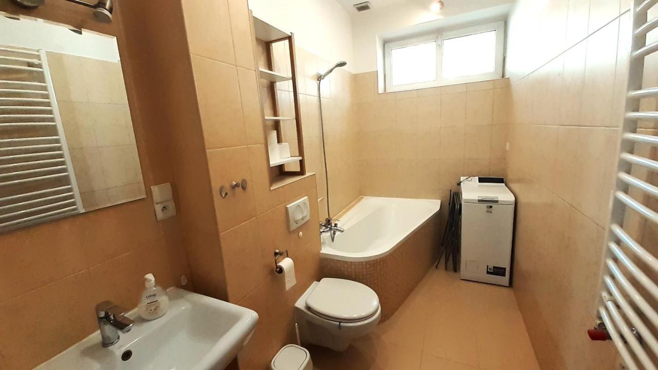 Apartamento Urocze Przestronne,W Idealnej Lokalizacji Bielsko-Biała Exterior foto